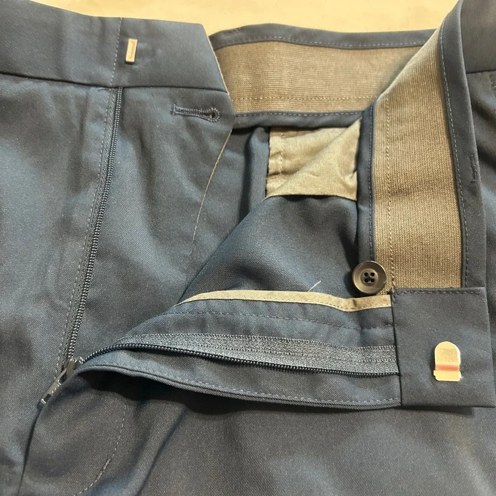 Walter Hagen Mens Golf Shorts Navy Blue Flat Front Performance Stretch Size 38